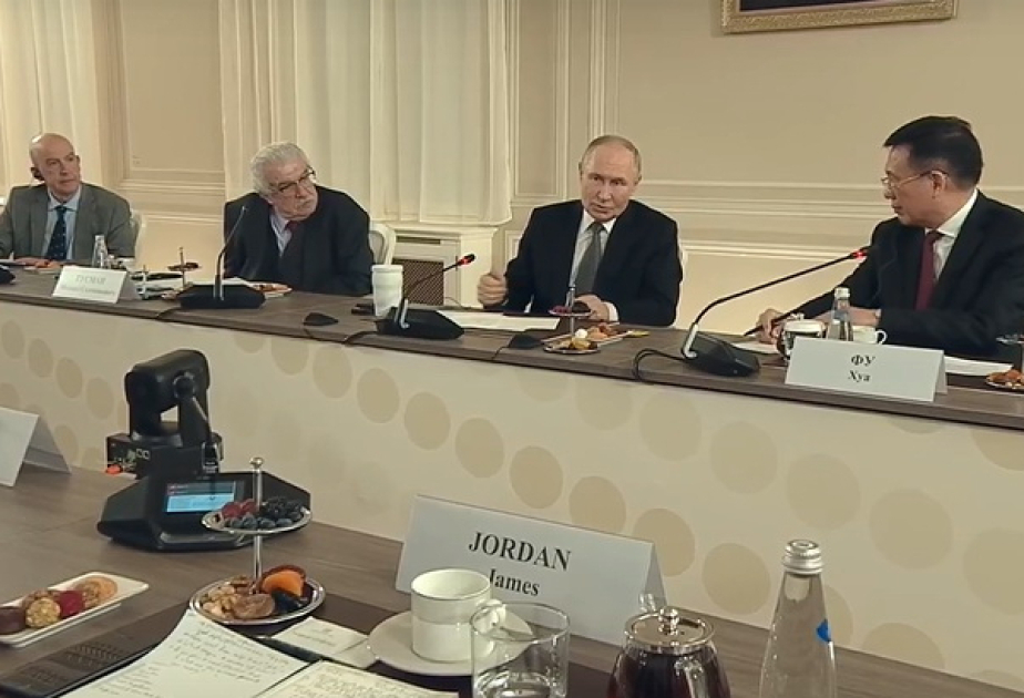 Putin Zelenski ilə görüşün mümkünlüyünü istisna etməyib