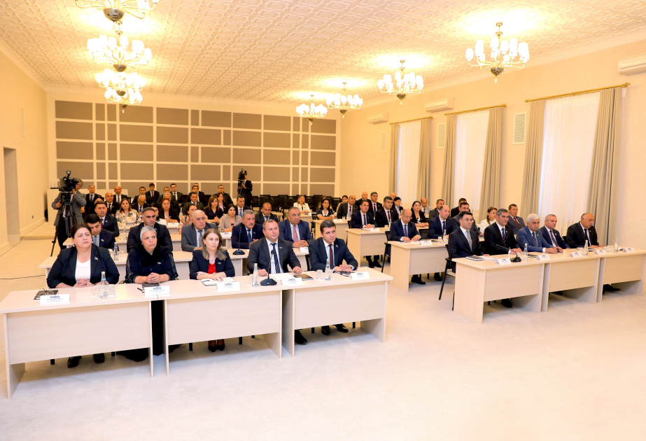 Ali Məclisin növbədənkənar sessiyasının növbəti iclası keçirilib