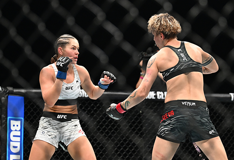 Bakıdakı UFC turnirində üçüncü döyüş baş tutub