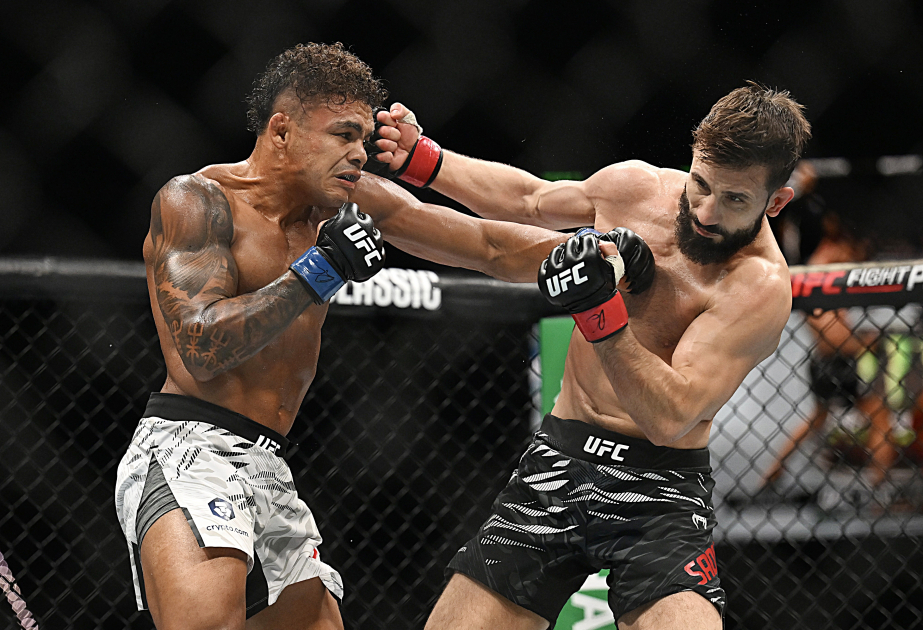 UFC: Nazim Sadıxov rəqibinə nokautla qalib gəlib