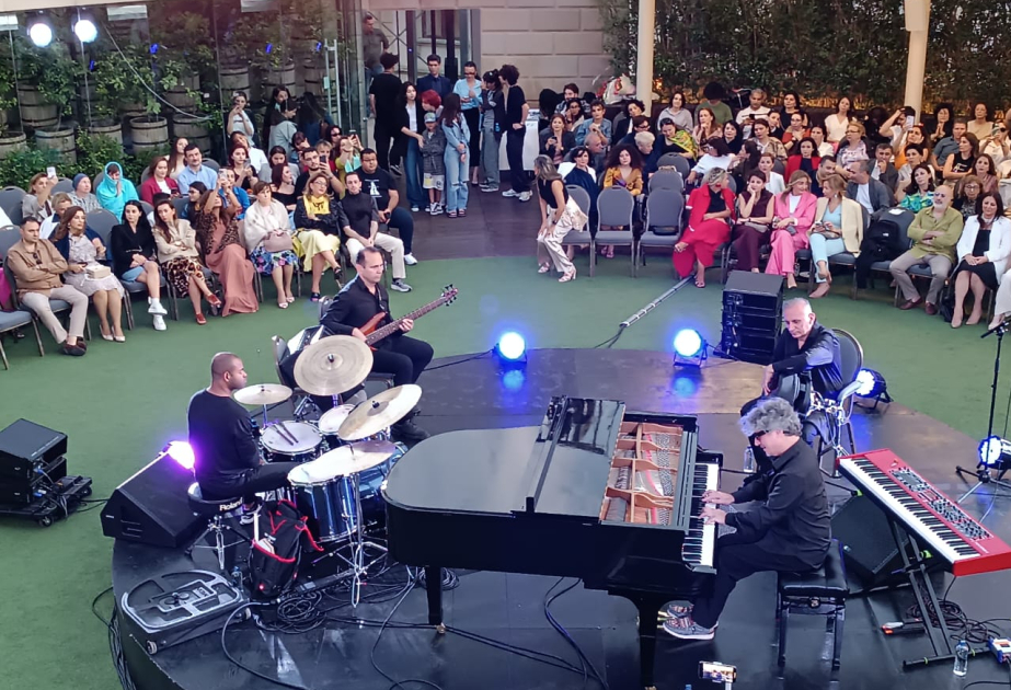 “Bakı Piano Festivalı 2025” çərçivəsində “Shahin Novrasli Quartet”inin konserti keçirilib