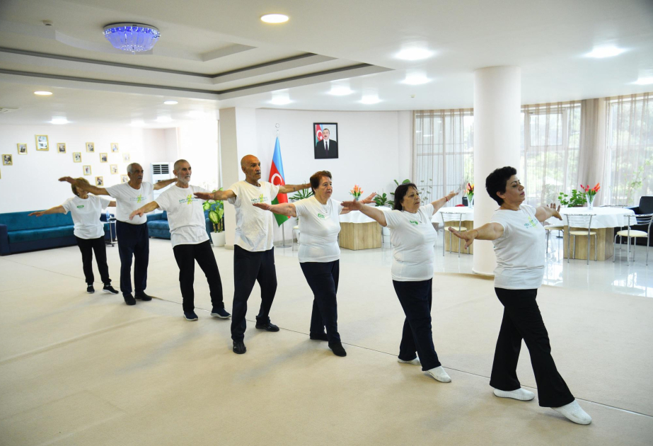 Ahıllar evinin sakinləri Bakıda keçiriləcək “Gimnastika hamı üçün” beynəlxalq turnirinə hazırlaşırlar