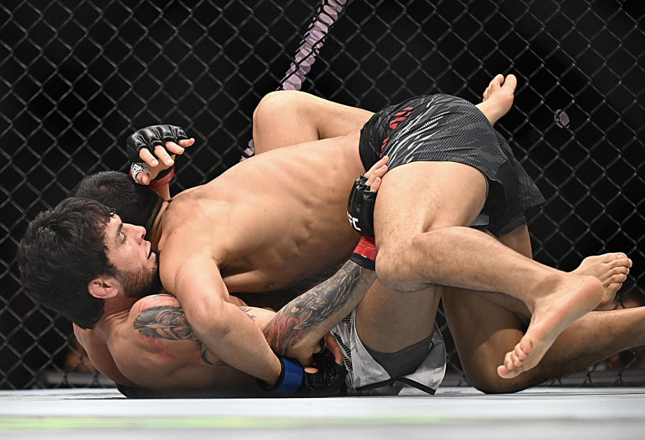 UFC: Tofiq Musayev defeated by Kyrgyz fighter Myktybek Orolbai