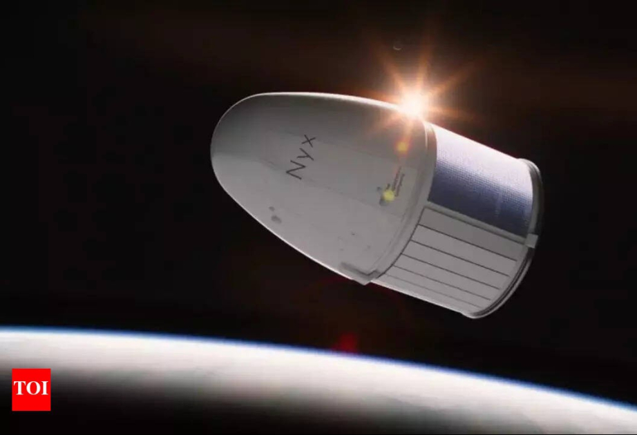 SpaceX запустит в космос 150 капсул с кремированными человеческими останками