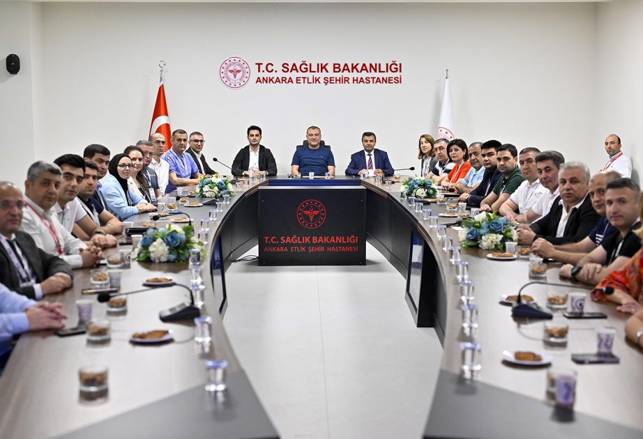 Ankarada dövlət tibb müəssisələrinin rəhbər heyəti üçün keçirilən təlim başa çatıb