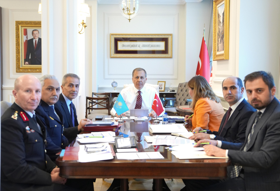 Главы МВД Турции и Казахстана обсудили сотрудничество в правоохранительной сфере