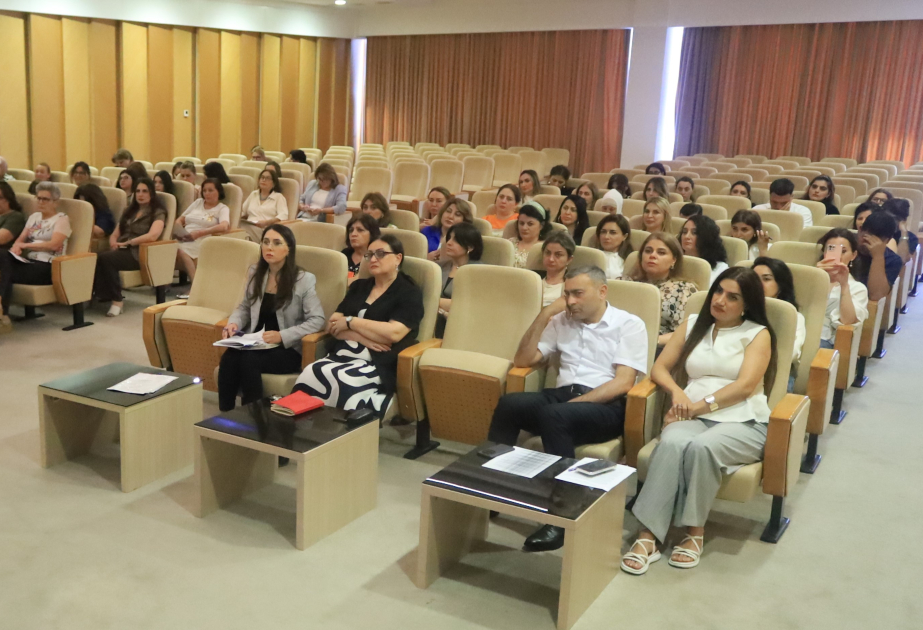 Mərkəzi Elmi Kitabxananın altı ay ərzində elmi-informativ fəaliyyəti müzakirə edilib