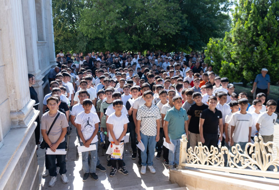 Naxçıvan Qızlar və Şərur Şəhər Fizika-Riyaziyyat Təmayüllü liseylərə ölkə üzrə mərkəzləşmiş qaydada qəbul imtahanı keçirilib