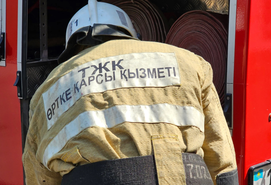 Сильный пожар на севере Казахстана: пострадали девять человек