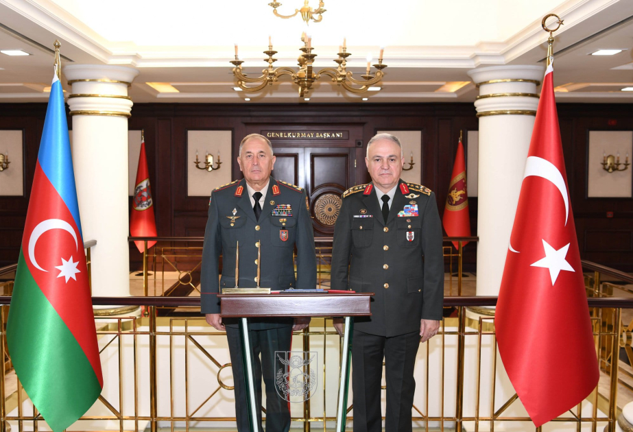 Azərbaycan Silahlı Qüvvələrinin Baş qərargah rəisi Ankarada səfərdədir