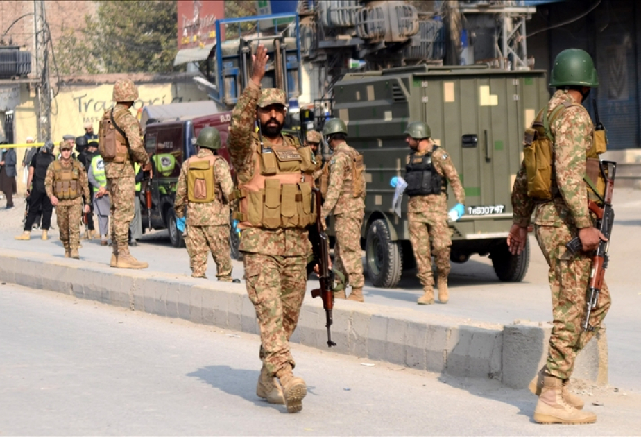 Pakistan : 13 soldats tués dans un attentat-suicide près de la frontière afghane