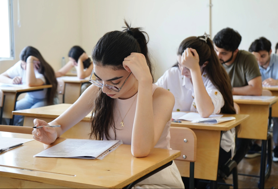 Rezidenturaya qəbul imtahanının birinci mərhələsi keçirilib