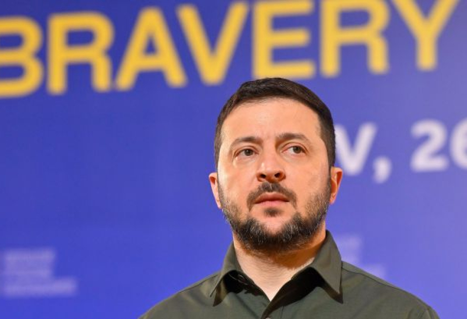 Зеленский прокомментировал ночную атаку РФ на Украину: Русские били по всему, что обеспечивает жизнь