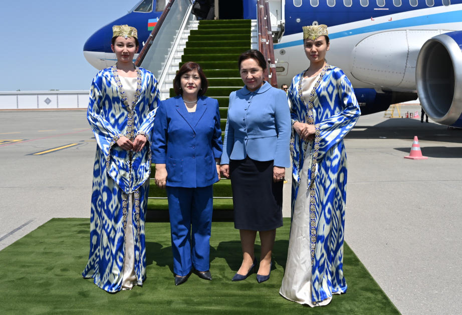 La presidenta de Milli Majlis partió en visita de trabajo a Uzbekistán