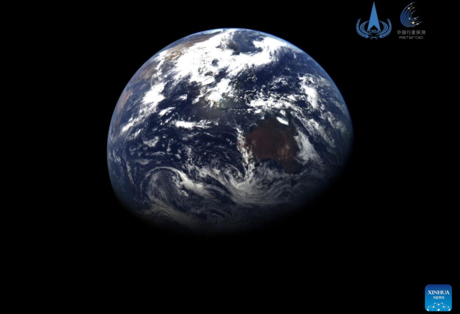 L’Agence spatiale de Chine publie des images de la Terre et de la Lune capturées par la sonde Tianwen-2