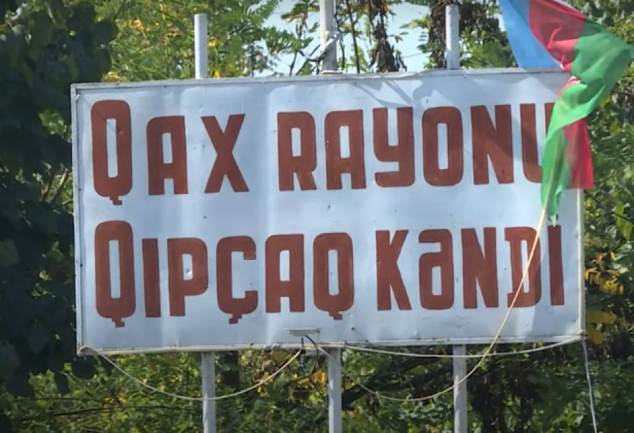 Qaxda traktor gölə düşüb, ölən var