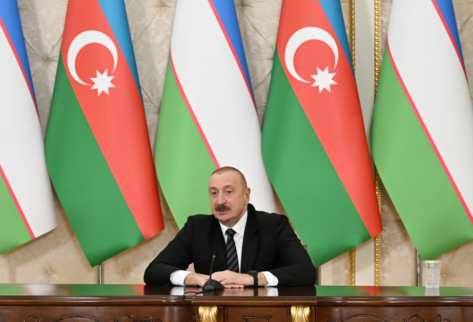 İlham Əliyev: Azərbaycan beynəlxalq arenada Özbəkistanın imicinin artmasına ürəkdən sevinir
