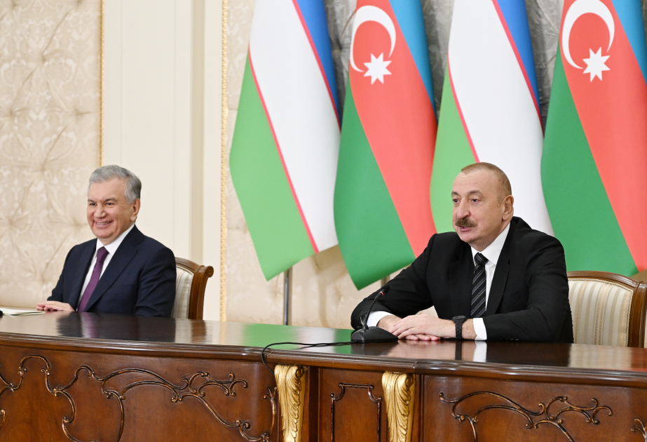 Le président azerbaïdjanais qualifie de priorité les investissements en Ouzbékistan
