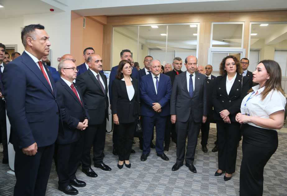 Şimali Kipr Türk Cümhuriyyətinin Prezidenti AzTU-nun Kitabxana İnformasiya Mərkəzi ilə tanış olub