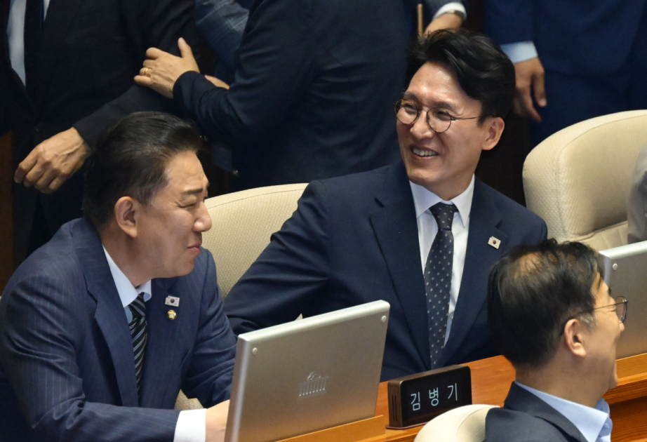 Cənubi Koreya parlamenti Baş nazirin təyinatını təsdiqləyib