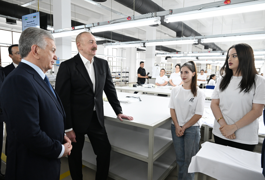 Президенты Азербайджана и Узбекистана ознакомились с деятельностью швейной фабрики Businesstex JV в Ханкенди ВИДЕО