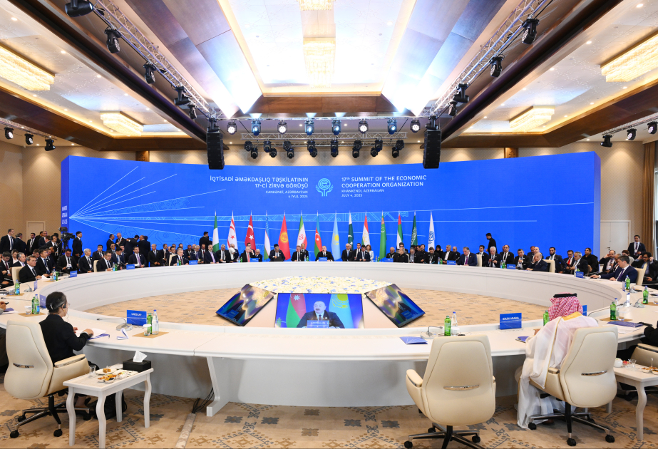 Khankendi abrite le 17ème sommet de l’Organisation de coopération économique  Le président Ilham Aliyev a pris la parole lors du sommet  MIS A JOUR 3  VIDEO
