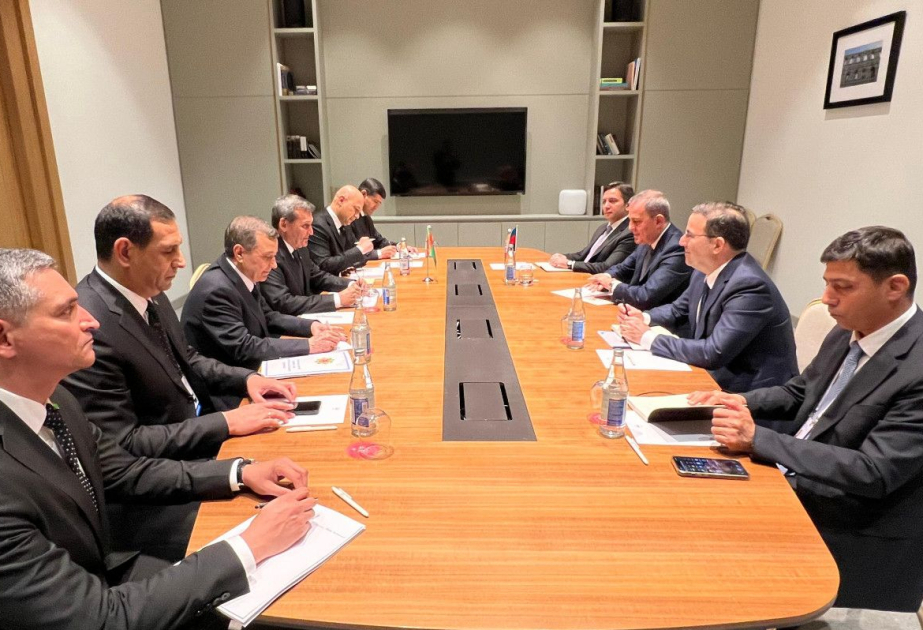 Aserbaidschan und Turkmenistan erörtern Möglichkeiten zur Vertiefung ihrer bilateralen Beziehungen