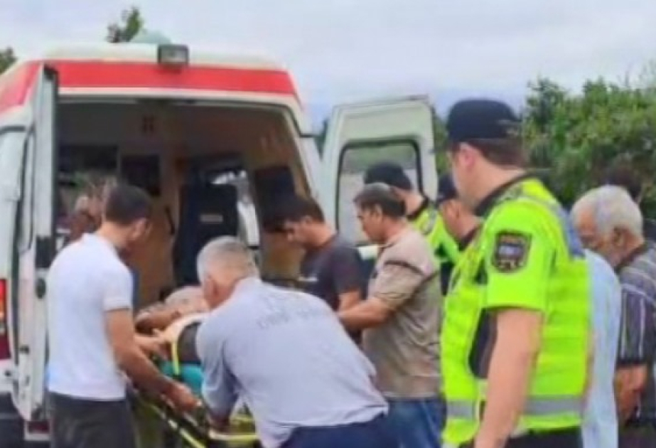 Zaqatalada iki avtomobil toqquşub, ölən və yaralananlar var