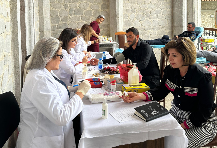 Aşura günü münasibətilə Şuşada könüllü qanvermə aksiyası keçirilib