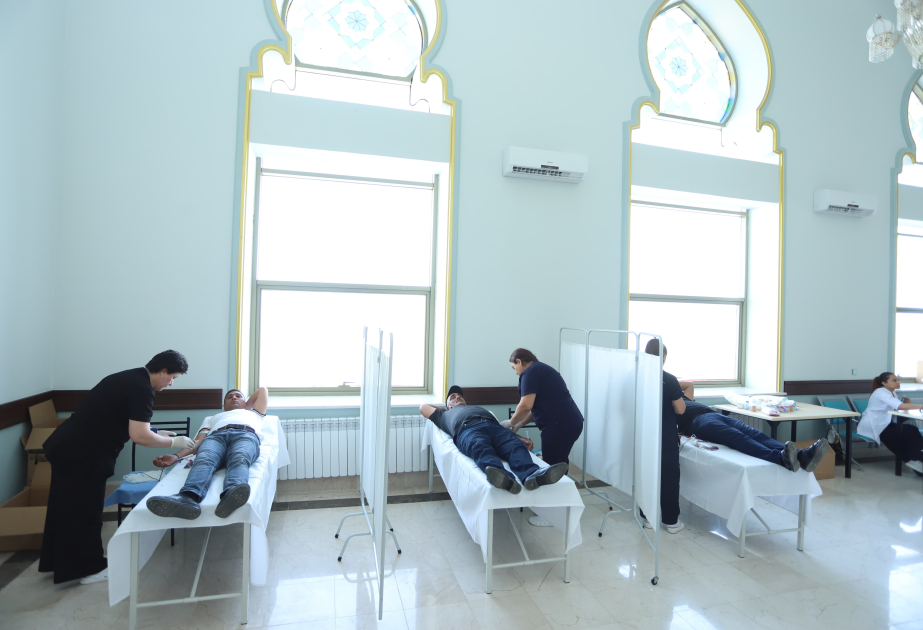 Naxçıvanda Aşura günü münasibətilə könüllü qanvermə aksiyası keçirilib