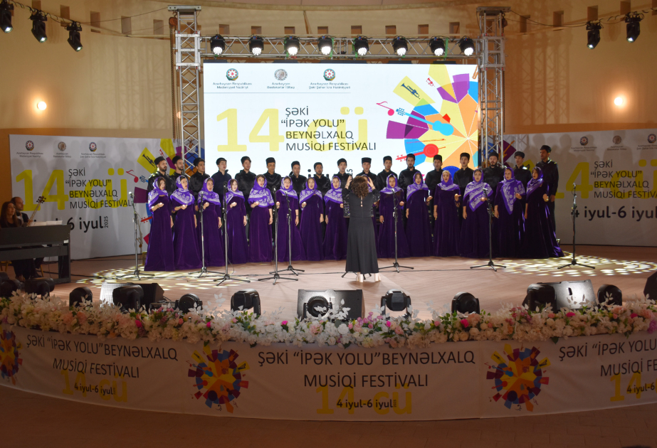 Cahangir Cahangirov adına Xor “İpək Yolu” Beynəlxalq Musiqi Festivalının səhnəsində