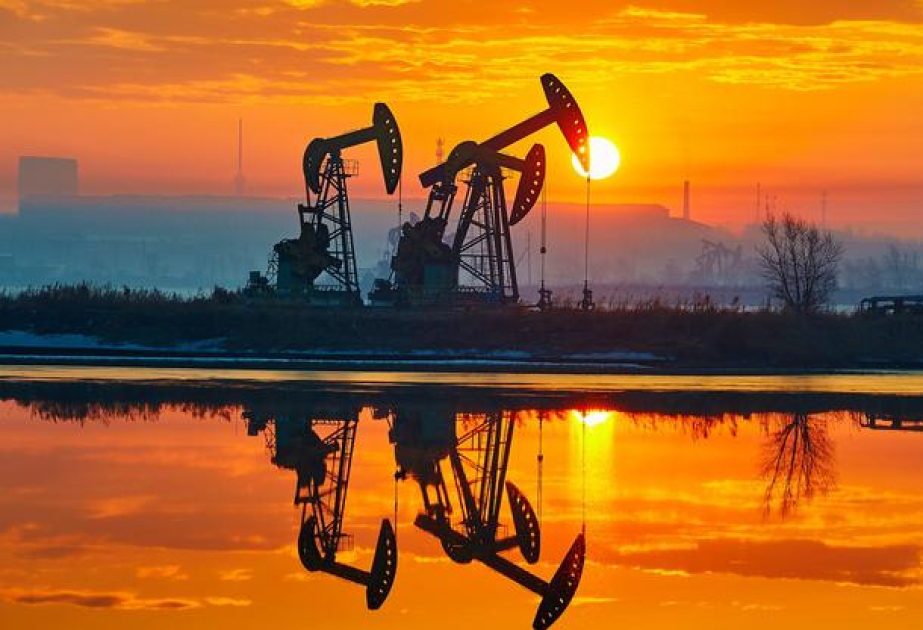 Нефть подешевела на мировых биржах