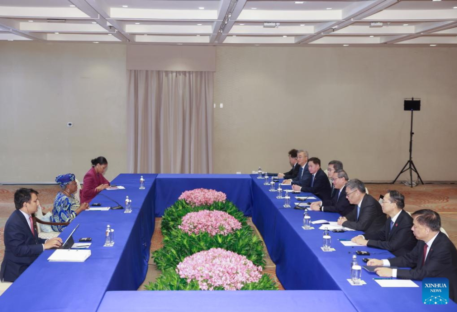 La Chine est prête à travailler avec la communauté internationale pour remettre l'économie mondiale sur les rails