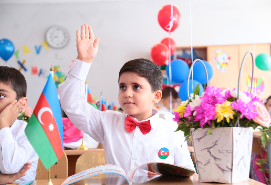 Paytaxt məktəblərində I sinfə qəbulla bağlı 38 minə yaxın sorğu yerləşdirilib