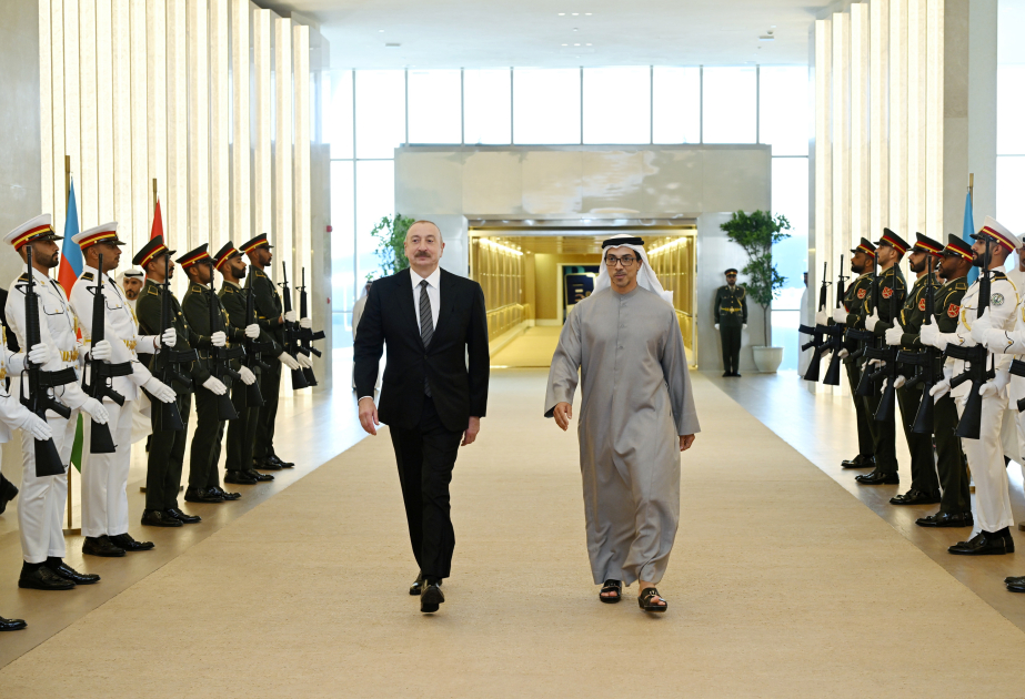 President Ilham Aliyev arrived in United Arab Emirates for working visit VIDEO