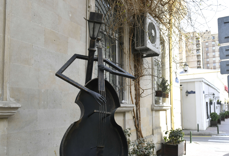 Unvergessliche Eindrücke in alten Gassen Bakus VIDEO