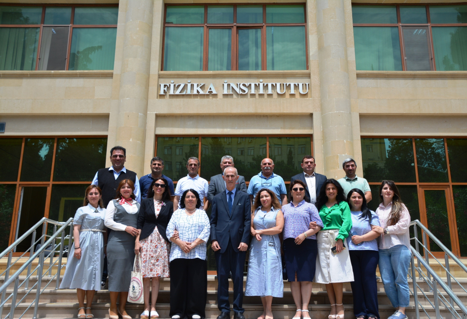 Süni intellektin universitetlər və elmi-tədqiqat institutları üçün yaratdığı imkanlar müzakirə olunub