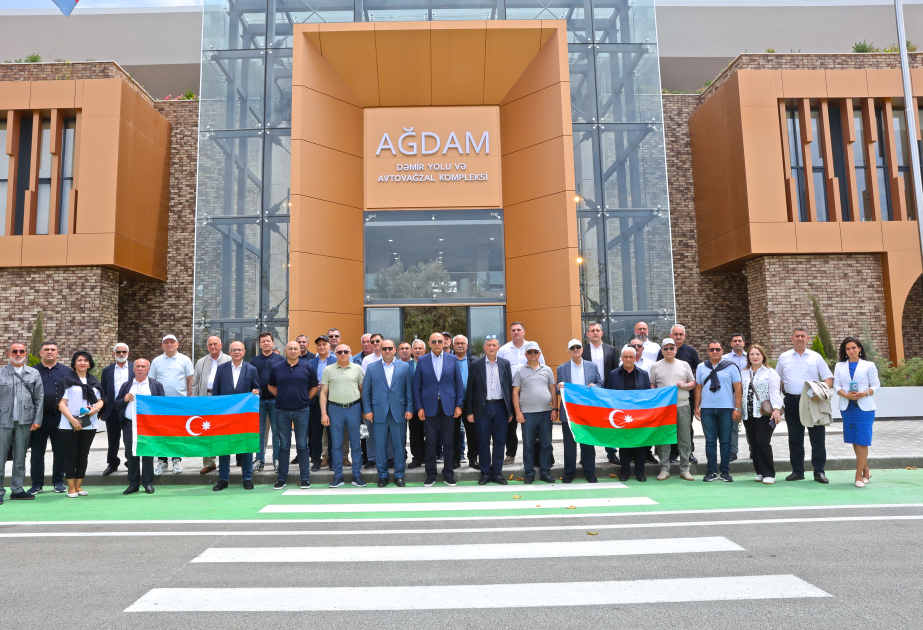 Azerbaijani political party leaders visit Aghdam
