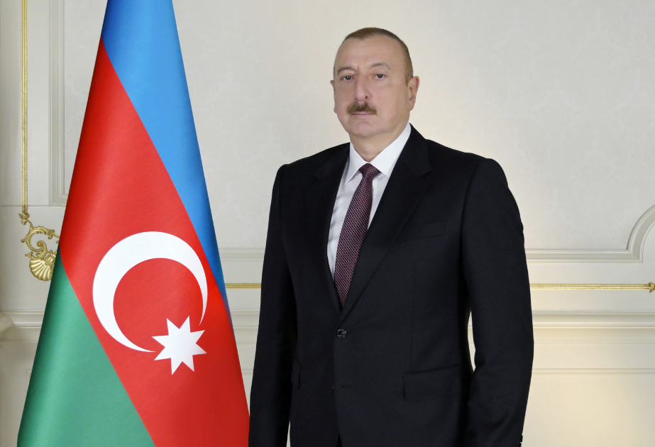 Präsident Ilham Aliyev gratuliert mongolischem Präsidenten zum Nationalfeiertag