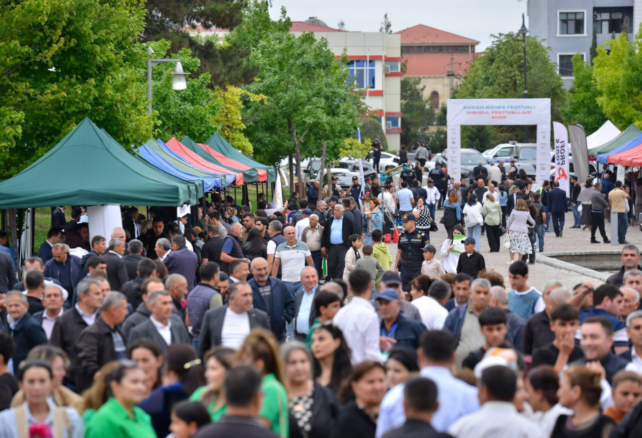 Aqrar Biznes festivalları çərçivəsində keçirilən kredit yarmarkalarında fermer və sahibkarlıq subyektlərinə 1 milyon manata yaxın kredit ayrılıb