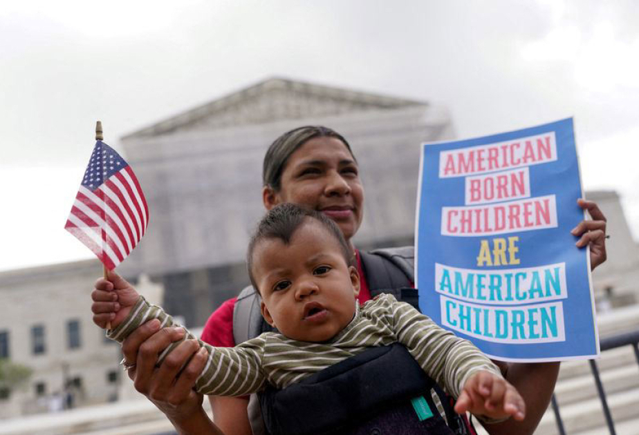 Judge blocks Trump's birthright order after Supreme Court ruling