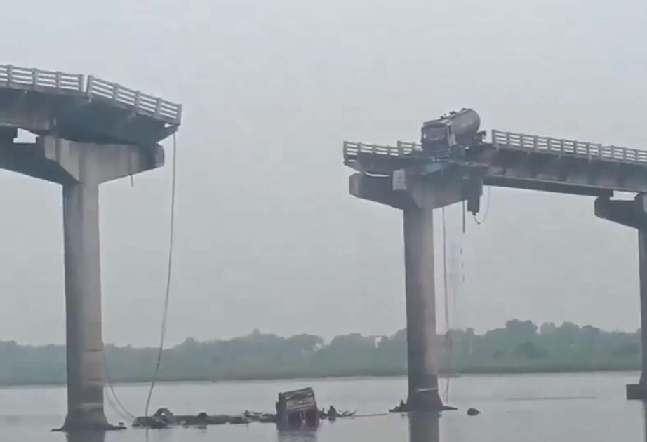 Death toll in India's Gujarat bridge collapse rises to 20