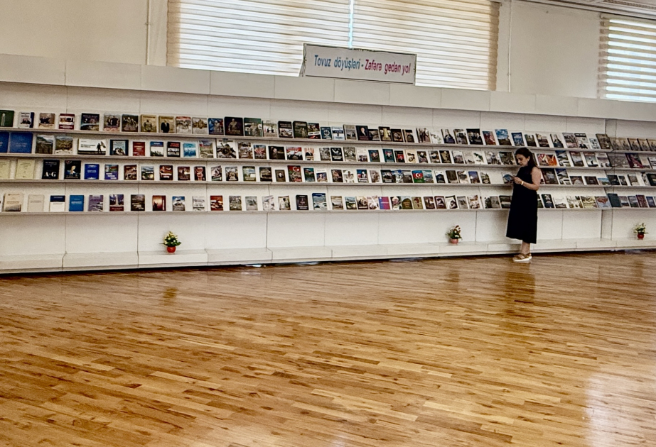 В Национальной библиотеке открылась книжная выставка «Товузские бои — путь к Победе»