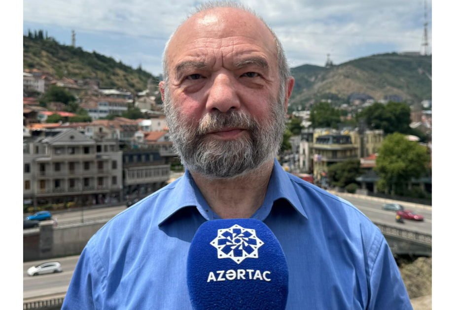 Gürcü politoloq: Azərbaycan və Ermənistan liderlərinin Əbu-Dabi görüşü sülhün nə qədər yaxın olduğunu göstərir
