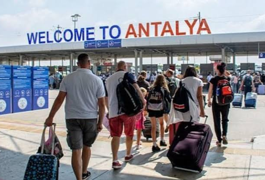 Antalya turist sayına görə daha bir rekorda imza atıb