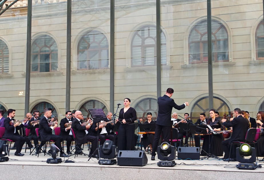 Ganja hosts Vagif’s Poetry Days