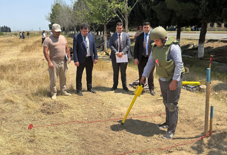 Minatəmizləmə üzrə peşə hazırlığı kursu başa çatıb