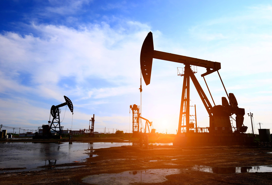 Oil prices drop in global markets