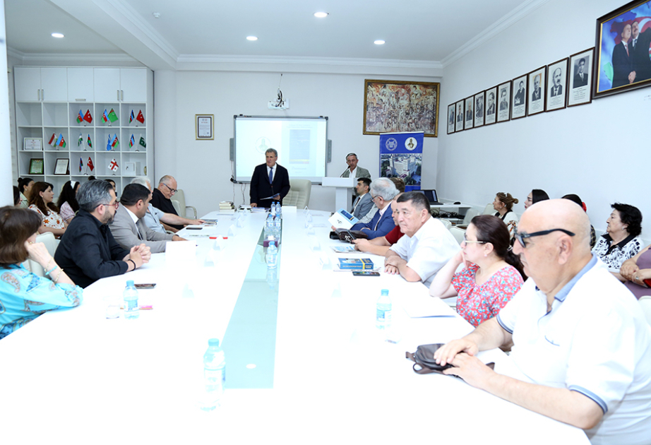 Ədəbiyyat İnstitutunda dünya şairlərinin iştirakı ilə “Şuşaya salam” adlı tədbir keçirilib