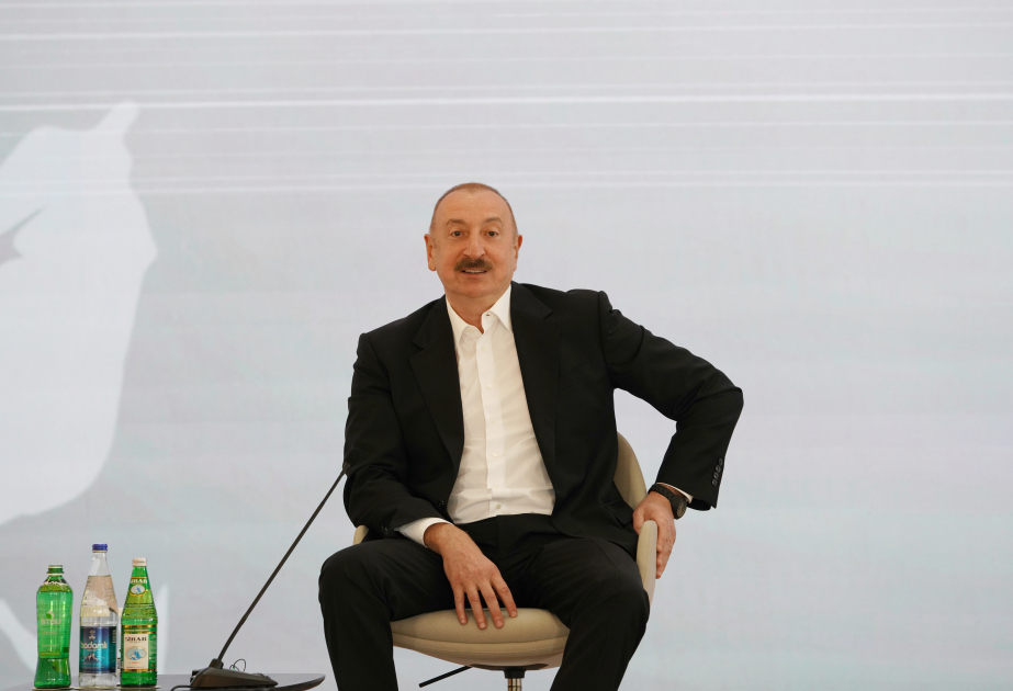 Presidente Ilham Aliyev: “Las normas del derecho internacional deben ser la garantía de confianza entre Azerbaiyán y Armenia”
